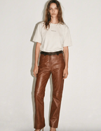 Pantalón Cuero Flare Cognac
